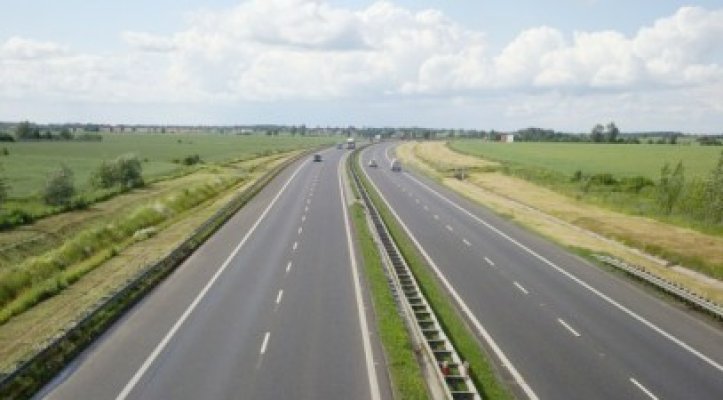 România ar putea avea o autostradă în parteneriat public-privat